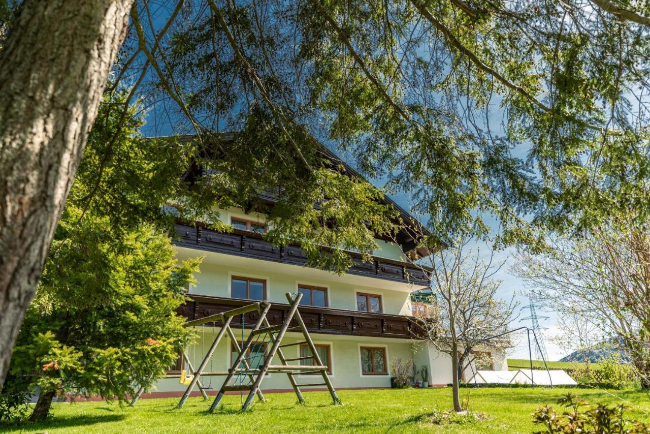 Gaestehaus Huber Fruehstueckspension Schladming Esterno foto
